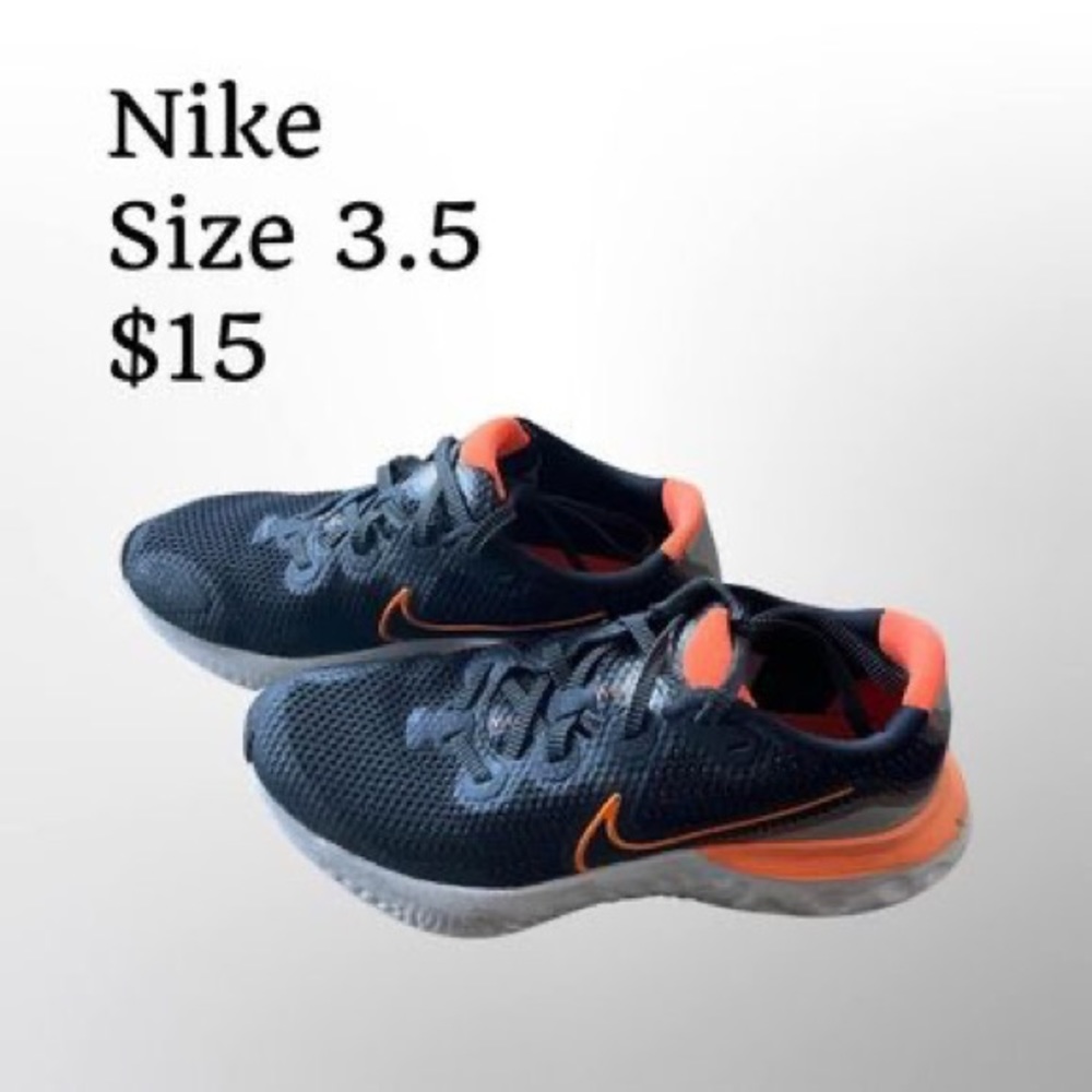 Nike Sneakers